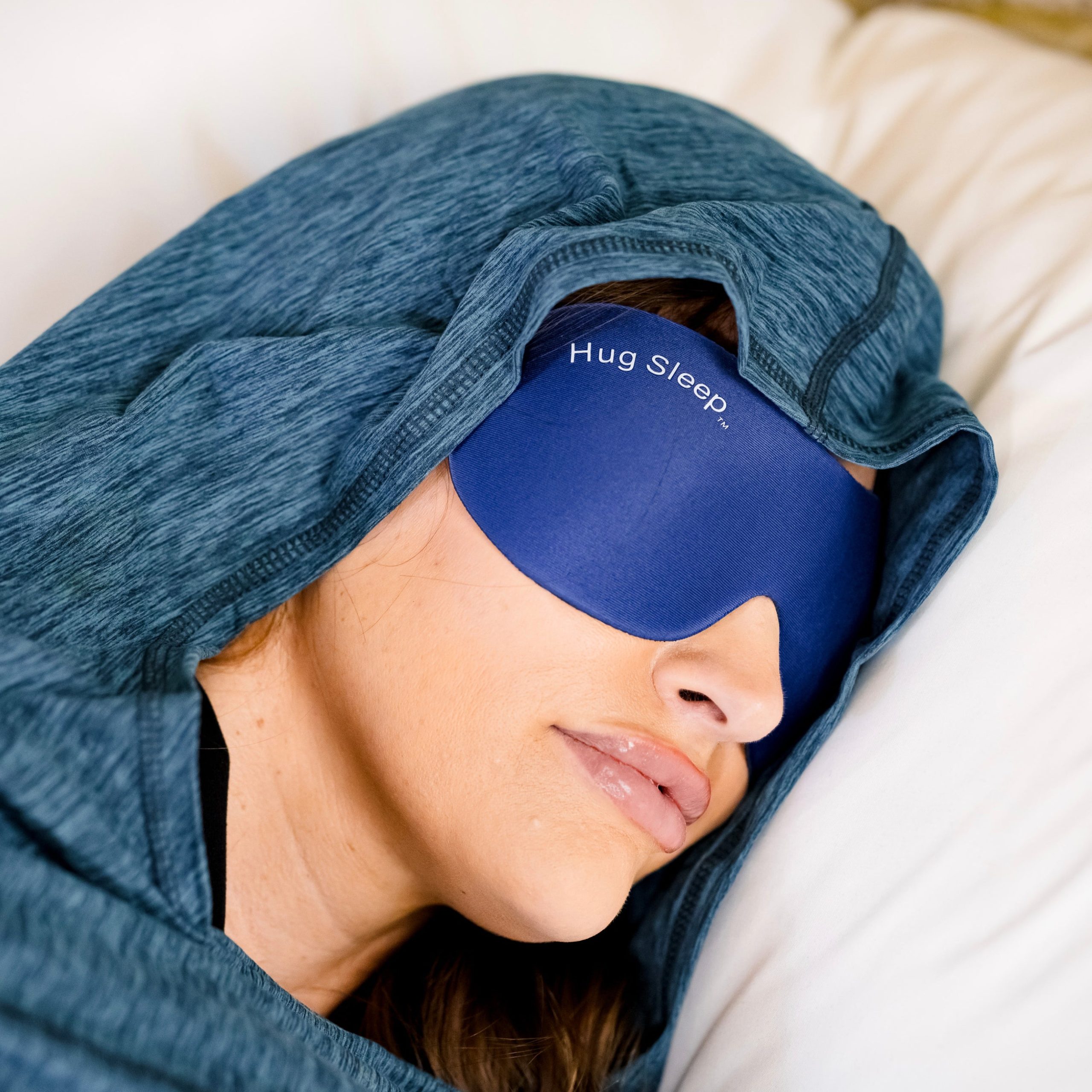 Hug Sleep Mask - Image 2