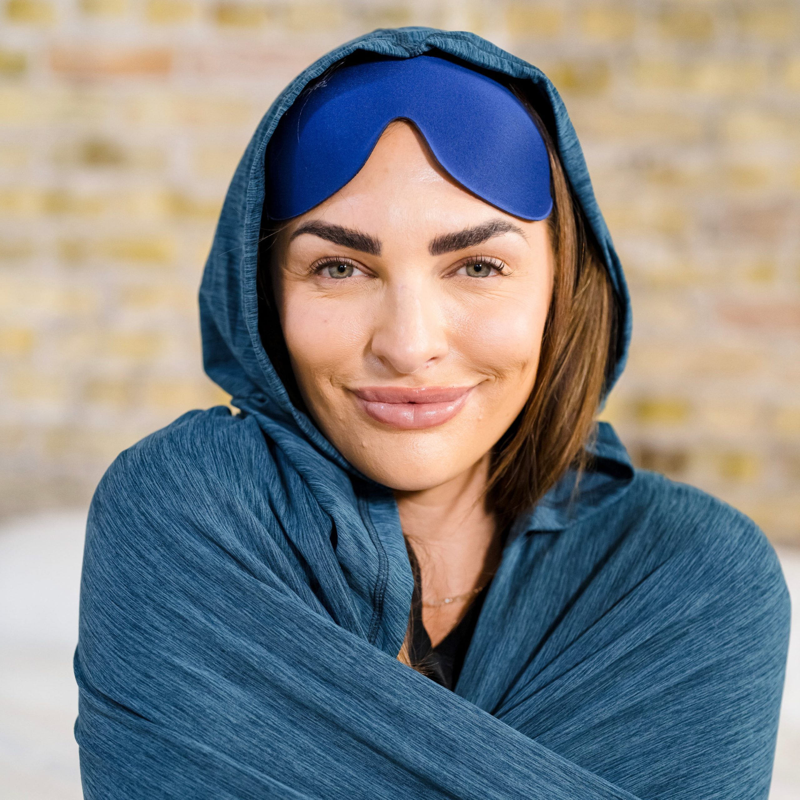 Hug Sleep Mask - Image 7